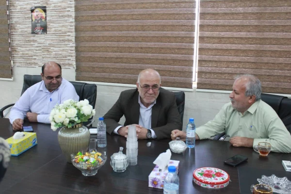 نماینده مردم دشتی و تنگستان در مجلس شورای اسلامی:
از دانشگاه فرهنگیان استان بوشهر حمایت ویژه خواهیم داشت 4