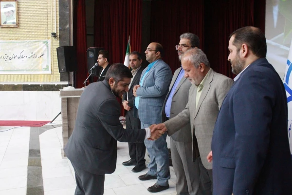 برای نخستین در میان دانشگاه های فرهنگیان سراسر کشور؛
نماهنگ کلاس زندگی در بوشهر رونمایی شد 16