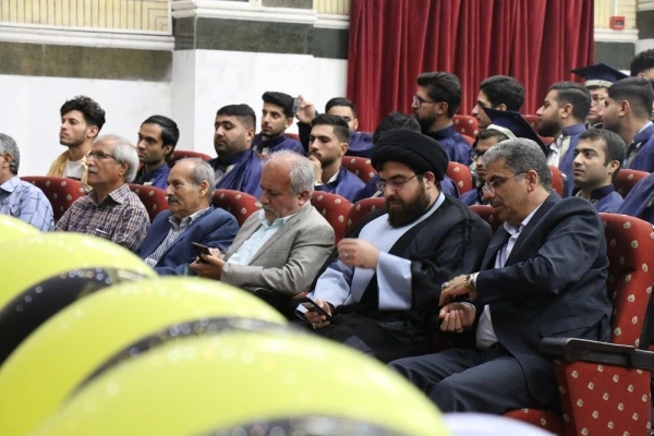 در دانشگاه فرهنگیان استان بوشهر؛
جشن باشکوه دانش آموختگی 205 دانشجومعلم پردیس علامه طباطبایی برگزار شد 14