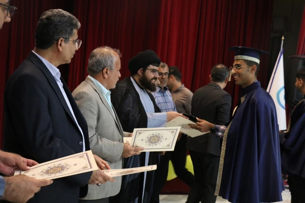 در دانشگاه فرهنگیان استان بوشهر؛
جشن باشکوه دانش آموختگی 205 دانشجومعلم پردیس علامه طباطبایی برگزار شد 24