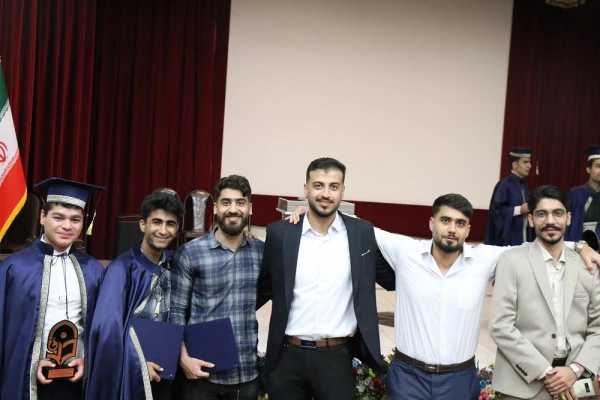 در دانشگاه فرهنگیان استان بوشهر؛
جشن باشکوه دانش آموختگی 205 دانشجومعلم پردیس علامه طباطبایی برگزار شد 23