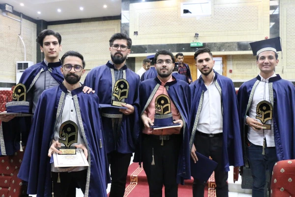 در دانشگاه فرهنگیان استان بوشهر؛
جشن باشکوه دانش آموختگی 205 دانشجومعلم پردیس علامه طباطبایی برگزار شد 24