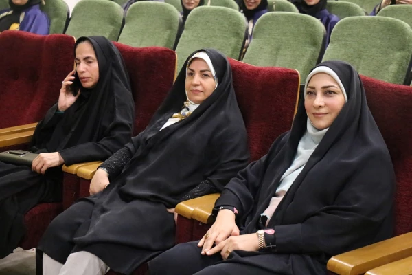 همزمان با عید غدیر؛
جشن بزرگ دانش آموختگی 171 ورودی 98 پردیس بنت الهدی صدر 2