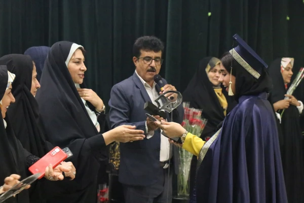 همزمان با عید غدیر؛
جشن بزرگ دانش آموختگی 171 ورودی 98 پردیس بنت الهدی صدر 28