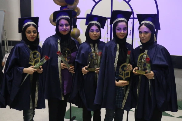 همزمان با عید غدیر؛
جشن بزرگ دانش آموختگی 171 ورودی 98 پردیس بنت الهدی صدر 33