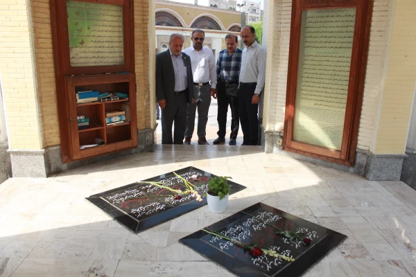 به مناسب هفته عفاف و حجاب برگزار شد:
آئین تجدید میثاق با شهدا مجموعه دانشگاه فرهنگیان استان بوشهر 2