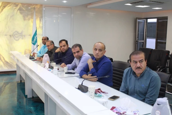 رئیس دانشگاه فرهنگیان استان بوشهر؛
بازدید ۴ ساعته اساتید و کارکنان دانشگاه از مجتمع غنی سازی شهید احمدی روشن نطنز 10