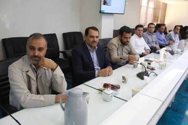 رئیس دانشگاه فرهنگیان استان بوشهر؛
بازدید ۴ ساعته اساتید و کارکنان دانشگاه از مجتمع غنی سازی شهید احمدی روشن نطنز 11