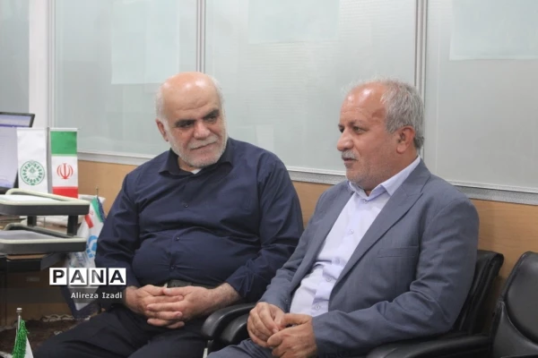 رئیس دانشگاه فرهنگیان استان بوشهر عنوان کرد
راه اندازی ٢ رشته جدید در دانشگاه فرهنگیان استان بوشهر/فیلم 22