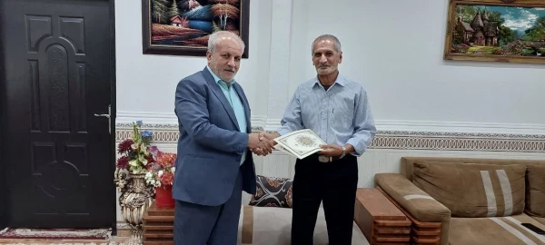 به مناسبت روز ورود آزادگان به میهن اسلامی انجام شد؛
دیدار هیات رئیسه دانشگاه فرهنگیان استان بوشهر با همکار بازنشسته آزاده 5