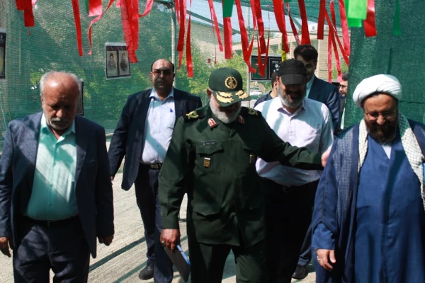 مشاور و دستیار ویژه معاون هماهنگ کننده سپاه:
در تقابل با آمریکا ما پیروز میدانیم 7