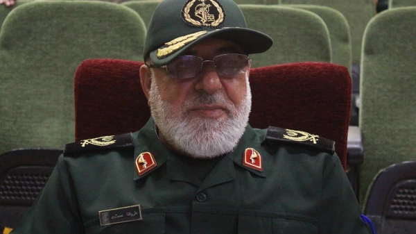 مشاور و دستیار ویژه معاون هماهنگ کننده سپاه:
در تقابل با آمریکا ما پیروز میدانیم 9