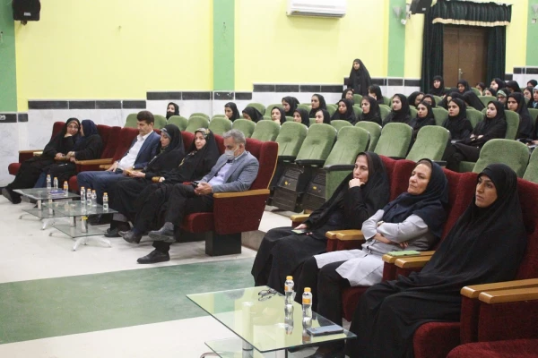 در پردیس بنت الهدی صدر برگزار شد؛
نشست مسئول هسته گزینش اداره کل آموزش و پرورش استان بوشهر با دانشجومعلمان 2