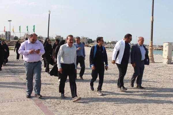 در همایش پیاده روی ساحلی دانشگاه فرهنگیان بوشهر انجام شد:
محکومیت شدید جنایت هولناک بیمارستان المعمدانی غزه 3