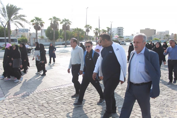 در همایش پیاده روی ساحلی دانشگاه فرهنگیان بوشهر انجام شد:
محکومیت شدید جنایت هولناک بیمارستان المعمدانی غزه 4