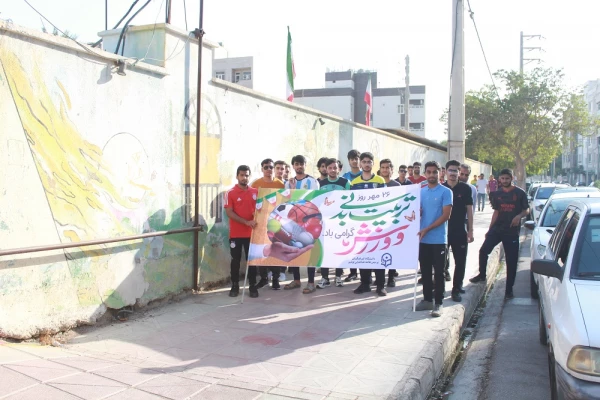 
با حضور رئیس دانشگاه فرهنگیان استان بوشهر؛
همایش پیاده روی ساحلی پردیس علامه طباطبایی برگزار شد 4