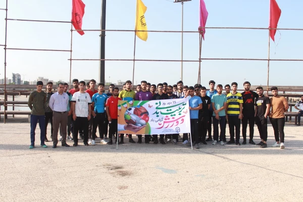 
با حضور رئیس دانشگاه فرهنگیان استان بوشهر؛
همایش پیاده روی ساحلی پردیس علامه طباطبایی برگزار شد 8