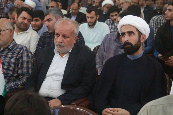 با حضور باشکوه مسئولان، کارکنان، اساتید و دانشجومعلمان دانشگاه فرهنگیان استان بوشهر؛
راهپیمایی 13 آبان در بوشهر برگزار شد 4