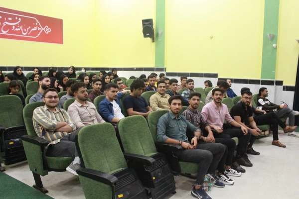 
در دانشگاه فرهنگیان استان بوشهر؛
شب نیمایوشیج برگزار شد 7