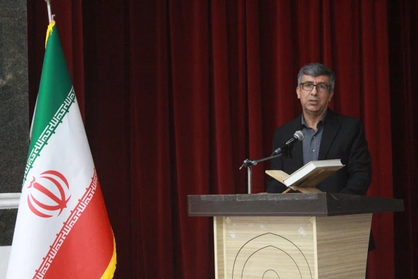 در پردیس علامه طباطبایی بوشهر؛
کارگاه آشنایی با قوانین و مقررات آموزشی برگزار شد 5