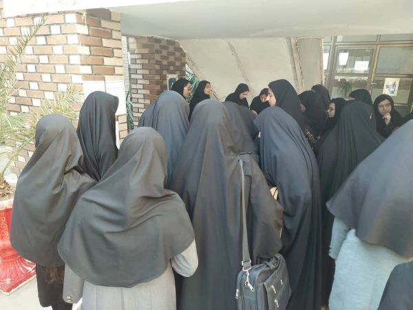 
با حضور معاون توسعه منابع و امور دانشجویی پردیس بنت الهدی صدر بوشهر؛
انتخابات کانون های فرهنگی اجتماعی و انجمن های علمی های برگزار شد 7