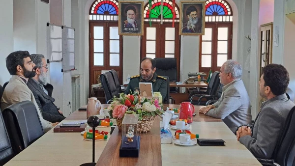 با حضور در دفتر مدیرکل حفظ آثار و نشر ارزش های دفاع مقدس استان بوشهر؛دیدار و گفتگو مدیرکل امور شاهد و ایثارگران دانشگاه فرهنگیان با مدیرکل حفظ آثار و نشر ارزش های دفاع مقدس استان بوشهر 
 6