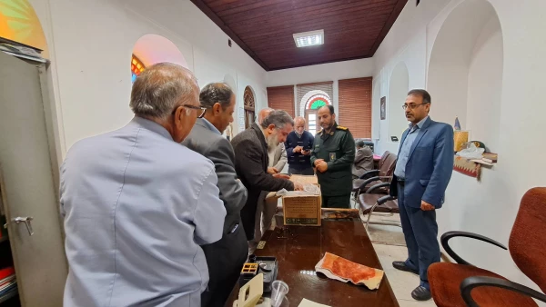 با حضور در دفتر مدیرکل حفظ آثار و نشر ارزش های دفاع مقدس استان بوشهر؛دیدار و گفتگو مدیرکل امور شاهد و ایثارگران دانشگاه فرهنگیان با مدیرکل حفظ آثار و نشر ارزش های دفاع مقدس استان بوشهر 
 15