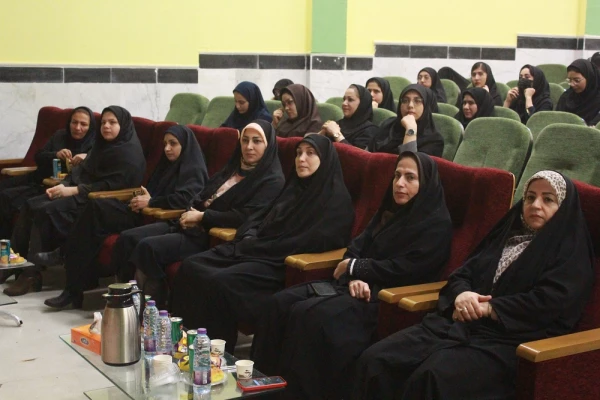 با حضور مدیرکل امور بانوان و خانواده استانداری بوشهر؛
آئین بزرگداشت روز دانشجو در پردیس بنت الهدی صدر برگزار شد 5