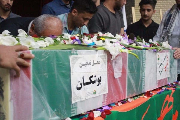 با حضور استاندار بوشهر و همزمان با تشییع پیکر شهید خوشنام؛
آئین بزرگداشت روز دانشجو در پردیس علامه طباطبایی برگزار شد 6