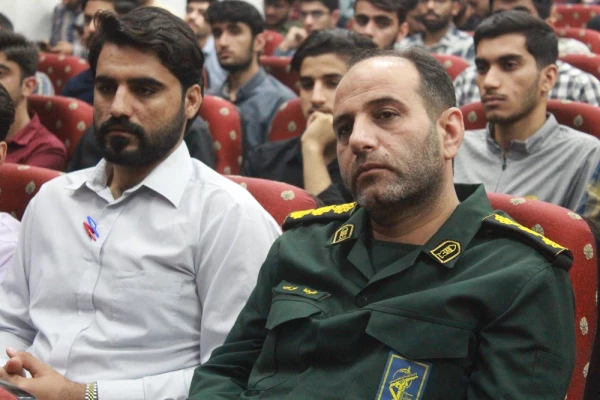 با حضور استاندار بوشهر و همزمان با تشییع پیکر شهید خوشنام؛
آئین بزرگداشت روز دانشجو در پردیس علامه طباطبایی برگزار شد 18