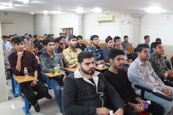 با حضور رئیس دانشگاه فرهنگیان استان بوشهر و مسئولان شهرستان دشتستان؛
آئین بزرگداشت روز دانشجو در مرکز شهید رجایی برازجان برگزار شد 4