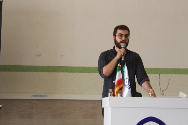 با حضور رئیس دانشگاه فرهنگیان استان بوشهر و مسئولان شهرستان دشتستان؛
آئین بزرگداشت روز دانشجو در مرکز شهید رجایی برازجان برگزار شد 7