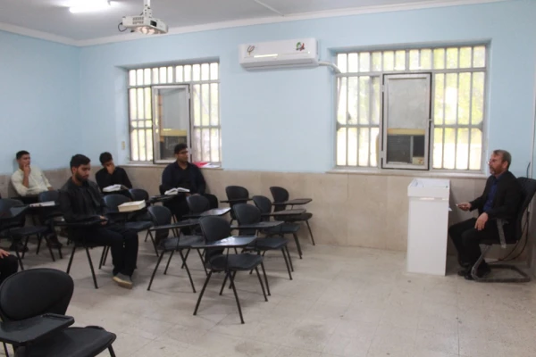 با حضور رئیس دانشگاه فرهنگیان استان بوشهر و مسئولان شهرستان دشتستان؛
آئین بزرگداشت روز دانشجو در مرکز شهید رجایی برازجان برگزار شد 11