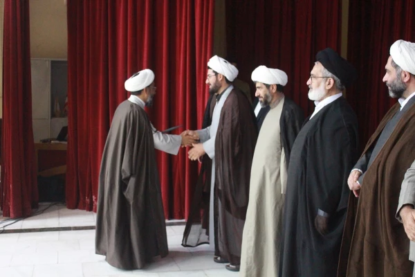 با حضور معاون نهاد رهبری در دانشگاه ها برگزار شد؛
آئین تکریم و معارفه مسئولان سابق و جدید دانشگاه فرهنگیان استان بوشهر 10