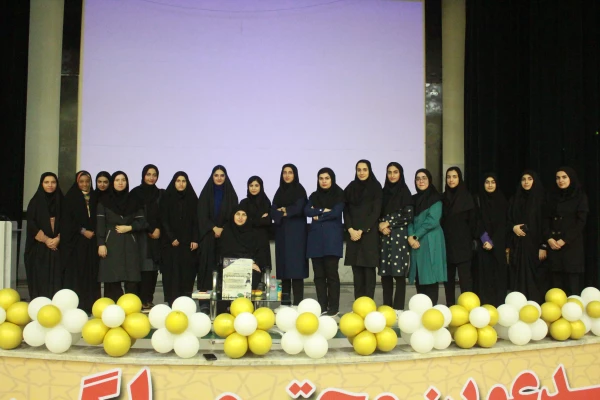 در پردیس بنت الهدی صدر بوشهر دانشگاه فرهنگیان استان بوشهر برگزار شد؛
کارگاه علمی تخصصی بازی، بازوی تربیت و یادگیری  3