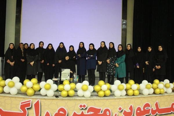 در پردیس بنت الهدی صدر بوشهر دانشگاه فرهنگیان استان بوشهر برگزار شد؛
کارگاه علمی تخصصی بازی، بازوی تربیت و یادگیری  4