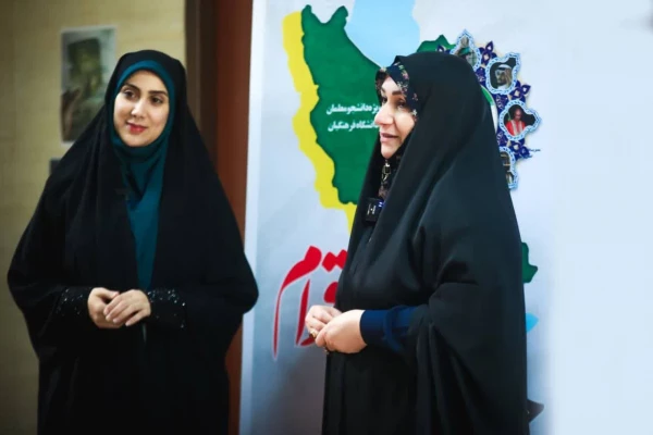 رئیس دانشگاه فرهنگیان استان بوشهر خبر داد:
میزبانی دانشگاه فرهنگیان استان بوشهر از دومین جشنواره ملی اقوام دانشگاه فرهنگیان  11