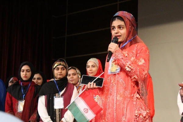 با حضور مدیرکل فرهنگی دانشگاه فرهنگیان؛ 
آئین افتتاحیه جشنواره ملی اقوام دانشگاه فرهنگیان در بوشهر برگزار شد 16