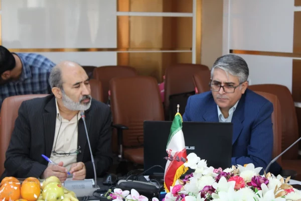 با حضور مدیرکل حقوقی دانشگاه فرهنگیان؛
دوره دانش افزایی حقوقی ویژه مدیران ارشد قطب 1 کشور در بوشهر آغاز شد 78