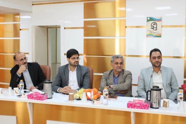 با حضور مدیرکل حقوقی دانشگاه فرهنگیان؛
دوره دانش افزایی حقوقی ویژه مدیران ارشد قطب 1 کشور در بوشهر آغاز شد 80