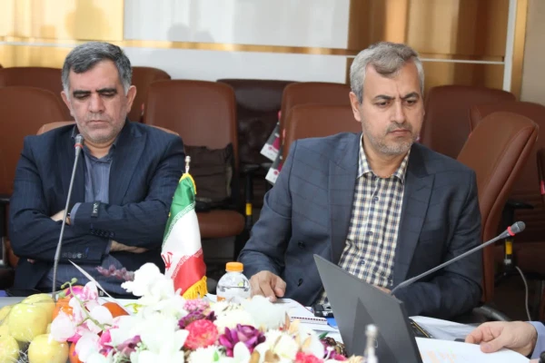 با حضور مدیرکل حقوقی دانشگاه فرهنگیان؛
دوره دانش افزایی حقوقی ویژه مدیران ارشد قطب 1 کشور در بوشهر آغاز شد 82