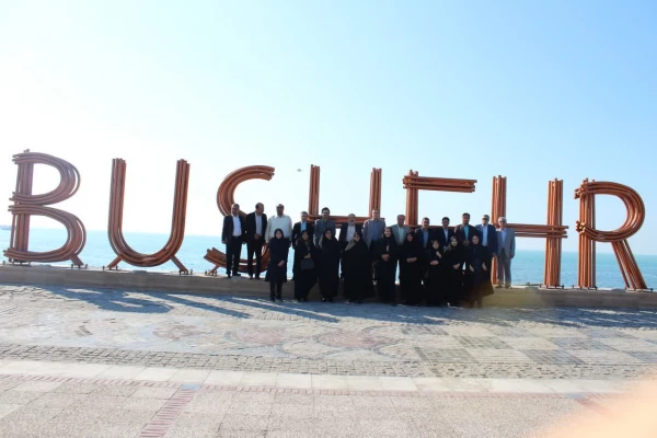 با حضور مدیرکل حقوقی دانشگاه فرهنگیان؛
دوره دانش افزایی حقوقی ویژه مدیران ارشد قطب 1 کشور در بوشهر آغاز شد 95