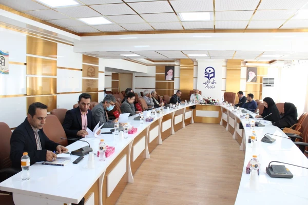 با حضور رئیس دانشگاه فرهنگیان استان بوشهر؛
نشست هم افزایی مسئولان جشنواره الگوهای برتر تدریس پردیس علامه طباطبایی با اساتید دانشگاه برگزار شد 2