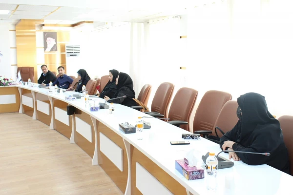 با حضور رئیس دانشگاه فرهنگیان استان بوشهر؛
نشست هم افزایی مسئولان جشنواره الگوهای برتر تدریس پردیس علامه طباطبایی با اساتید دانشگاه برگزار شد 9