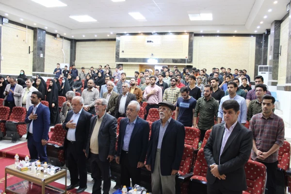 با حضور نماینده ولی فقیه در استان و امام جمعه بوشهر؛
برگزاری آئین بزرگداشت بی بی فطوم بلادی نخستین زن صاحب دیوان در بوشهر/ رونمایی از مجموعه اشعار بی بی فطوم بلادی 2