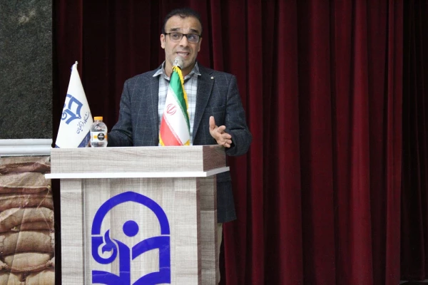 با حضور نماینده ولی فقیه در استان و امام جمعه بوشهر؛
برگزاری آئین بزرگداشت بی بی فطوم بلادی نخستین زن صاحب دیوان در بوشهر/ رونمایی از مجموعه اشعار بی بی فطوم بلادی 13