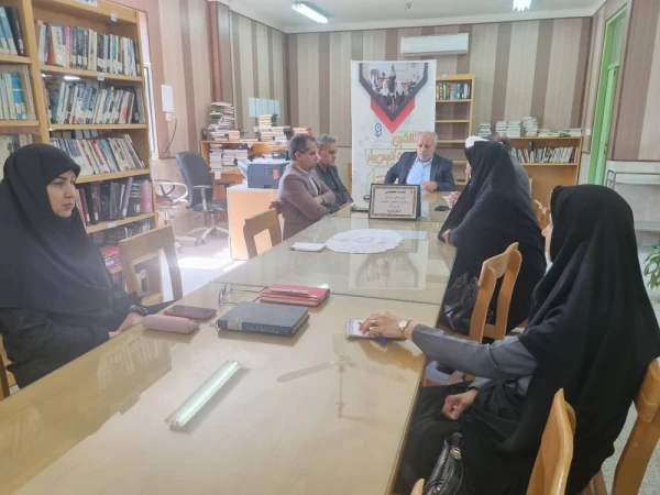 با حضور رئیس دانشگاه فرهنگیان استان بوشهر برگزار شد؛
نشست تخصصی دبیران علمی و اجرایی با اساتید داور یازدهمین جشنواره استانی تدریس برتر 2