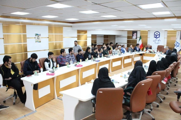 رونمایی از کتاب در دانشگاه فرهنگیان استان بوشهر؛
دو کتاب اعضای هیات علمی دانشگاه فرهنگیان استان بوشهر رونمایی شد
 8