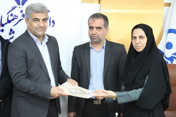 رونمایی از کتاب در دانشگاه فرهنگیان استان بوشهر؛
دو کتاب اعضای هیات علمی دانشگاه فرهنگیان استان بوشهر رونمایی شد
 2