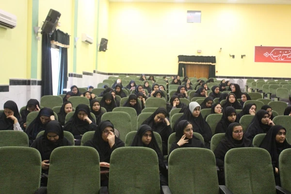 در دانشگاه فرهنگیان استان بوشهر برگزار شد؛
همایش علمی تاریخ، فرهنگ و جغرافیای خلیج فارس  2